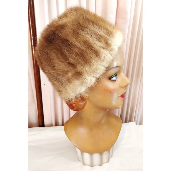 50s 60s Vintage Blonde Mink Fur Pillbox or Toque Hat - Picture 2 of 5